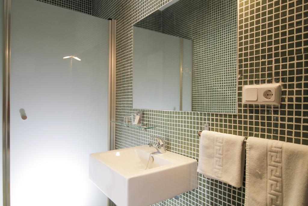 Vivienda Turistica Yamaries Hotel อูเบดา ภายนอก รูปภาพ